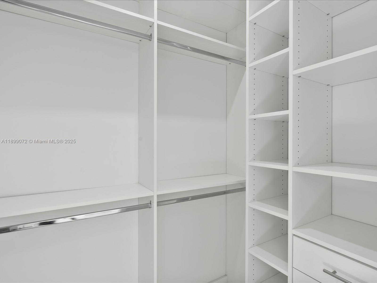 Small Image of 21227 NORTH EAST 31ST PL #21227, Aventura Number 39