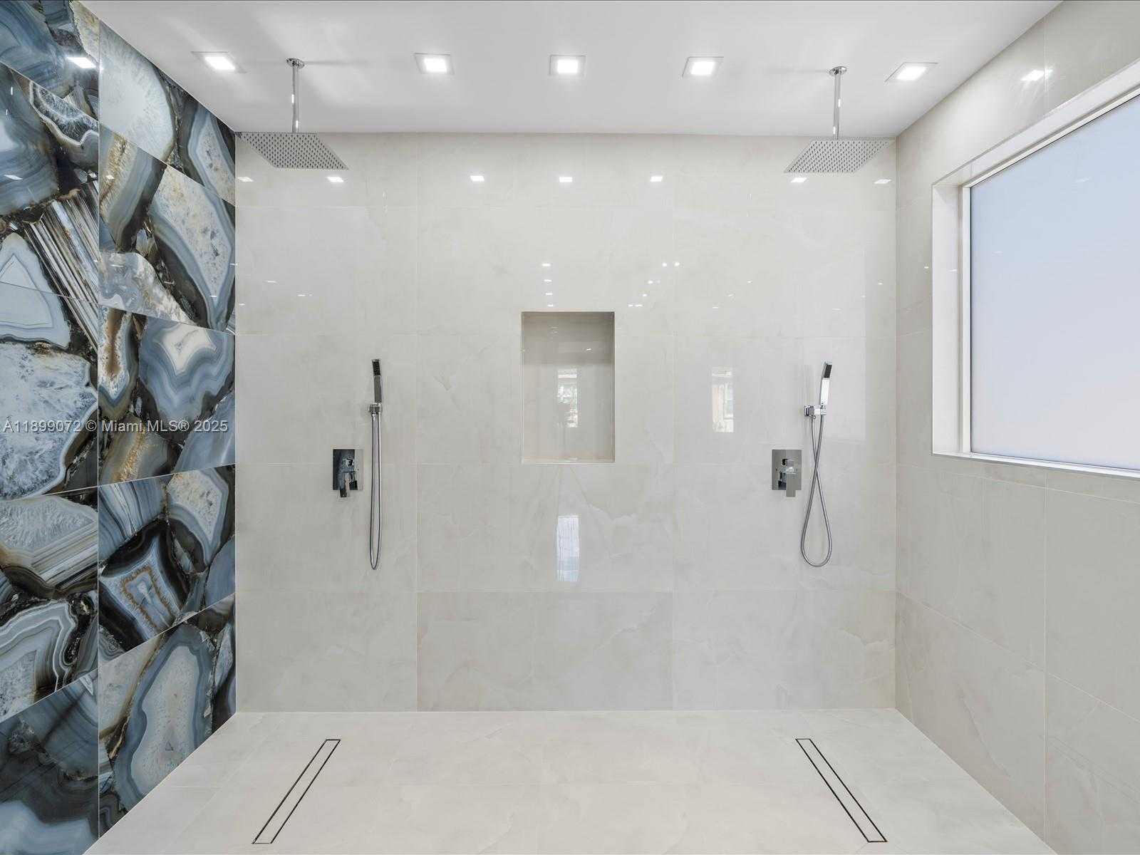 Small Image of 21227 NORTH EAST 31ST PL #21227, Aventura Number 47