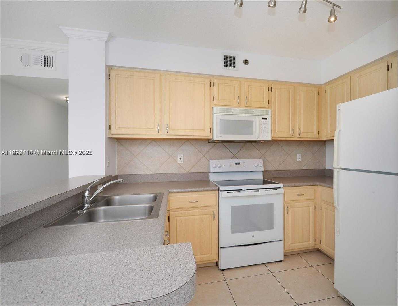Small Image of 2665 SOUTH WEST 37TH AVE #606, Miami Number 2