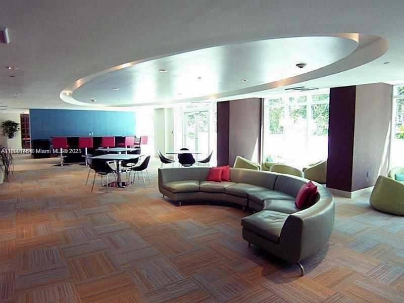 Small Image of 950 BRICKELL BAY DR #2808, Miami Number 15