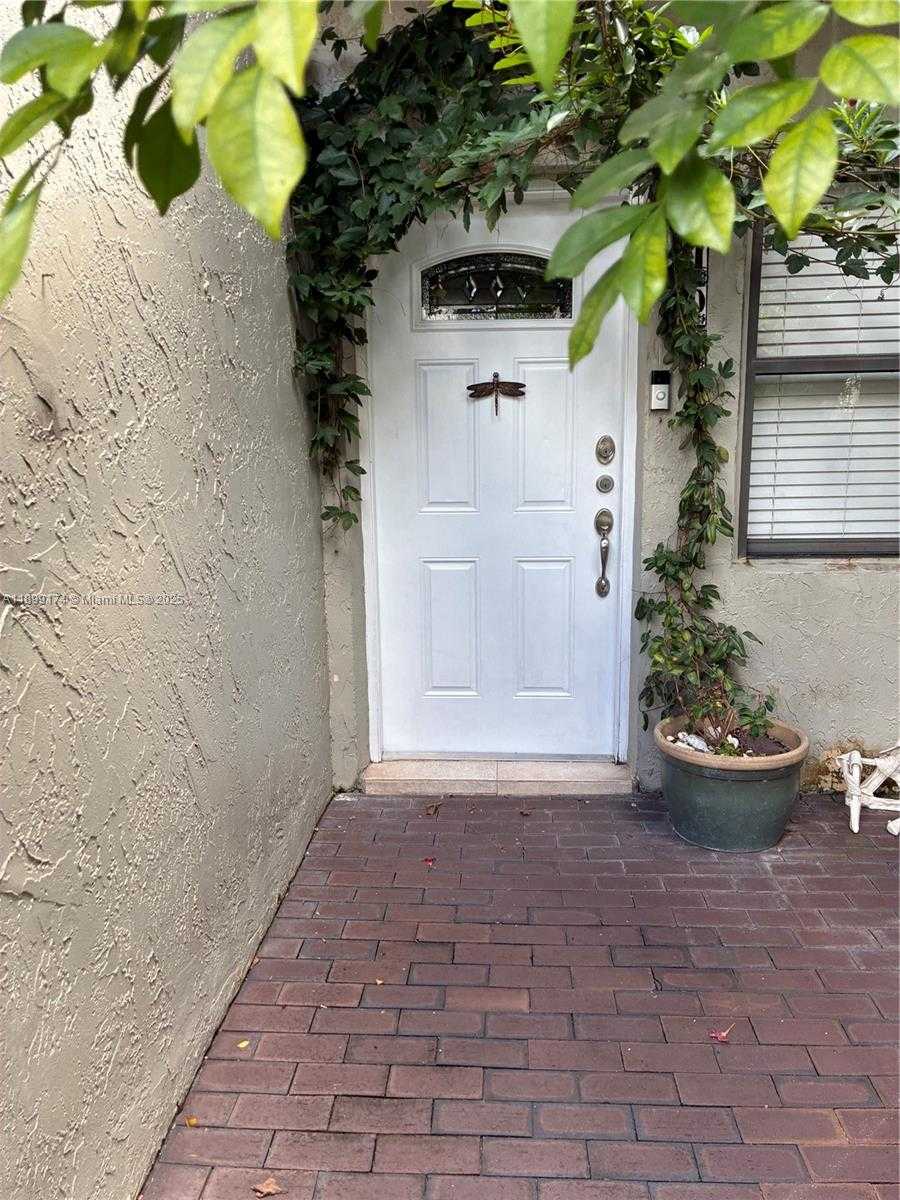 Small Image of 10010 NORTH WEST 9TH ST CIR #103-6, Miami Number 2