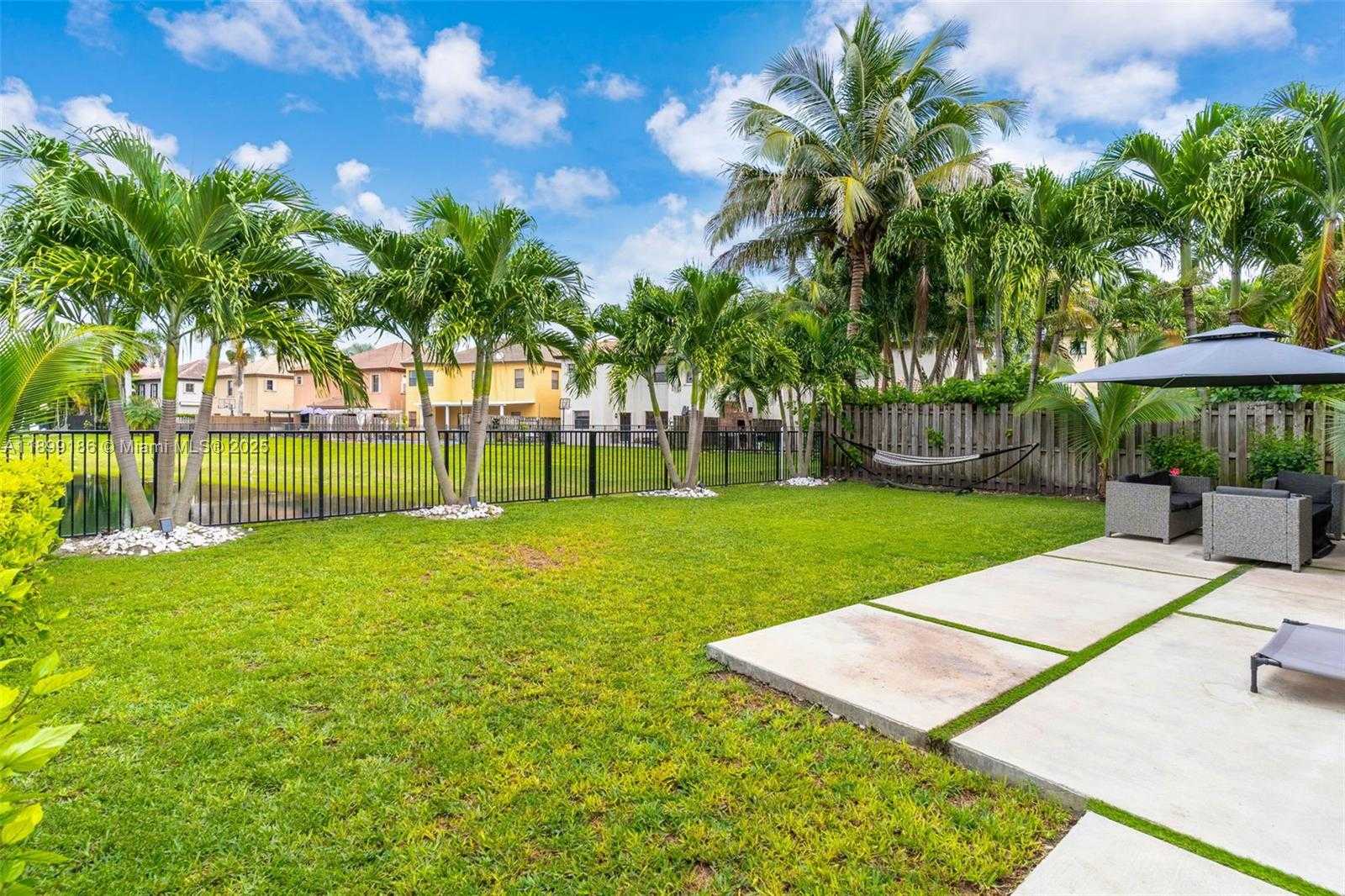 Small Image of 11239 SOUTH WEST 243RD TER, Homestead Number 16
