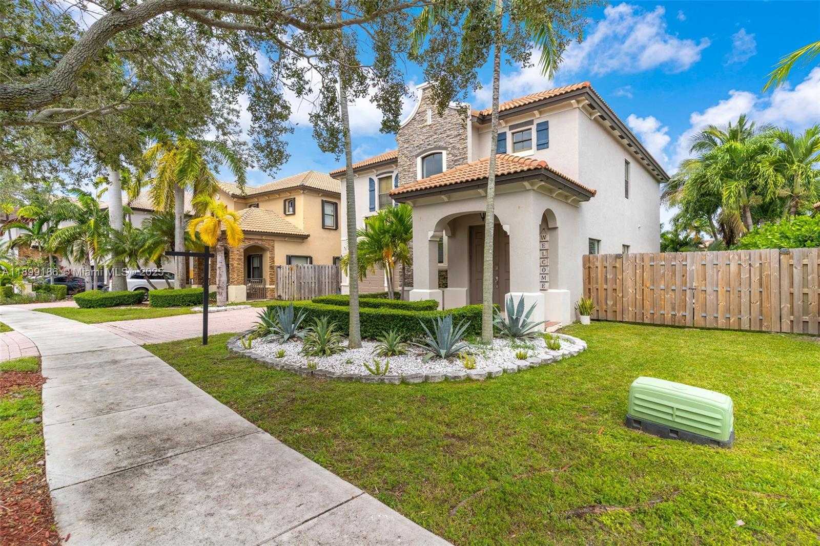 Small Image of 11239 SOUTH WEST 243RD TER, Homestead Number 3