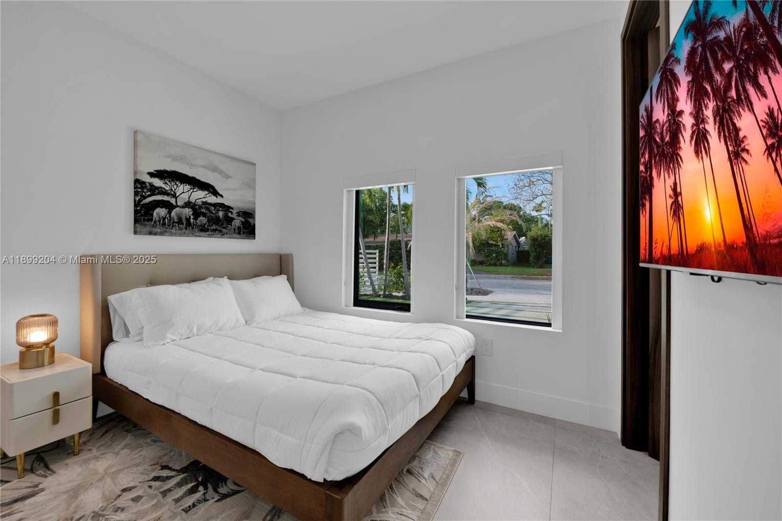 Small Image of 2110 NORTH EAST 197TH TER, Miami Number 67