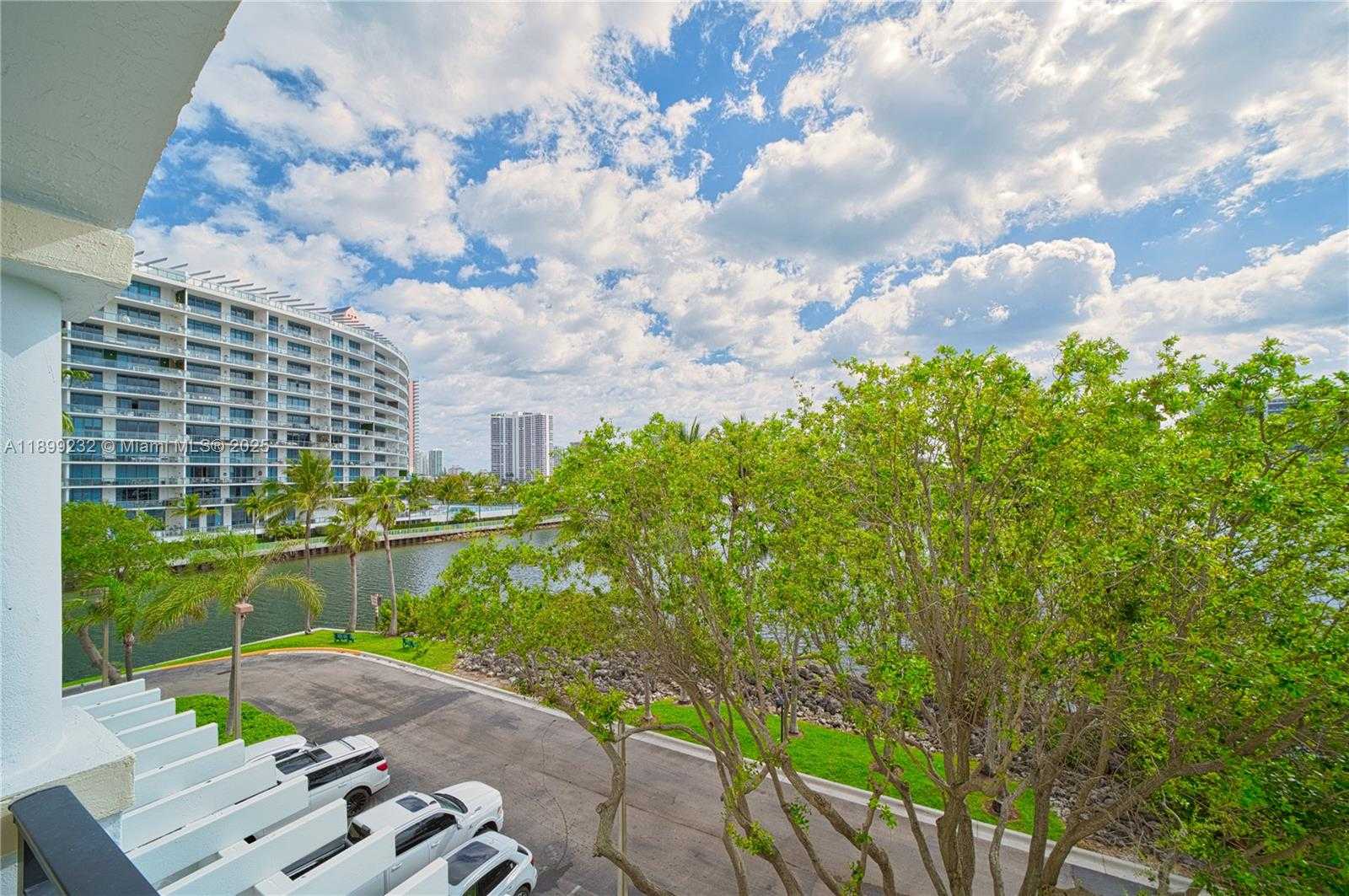 Small Image of 3255 NORTH EAST 184TH ST #12404, Aventura Number 15