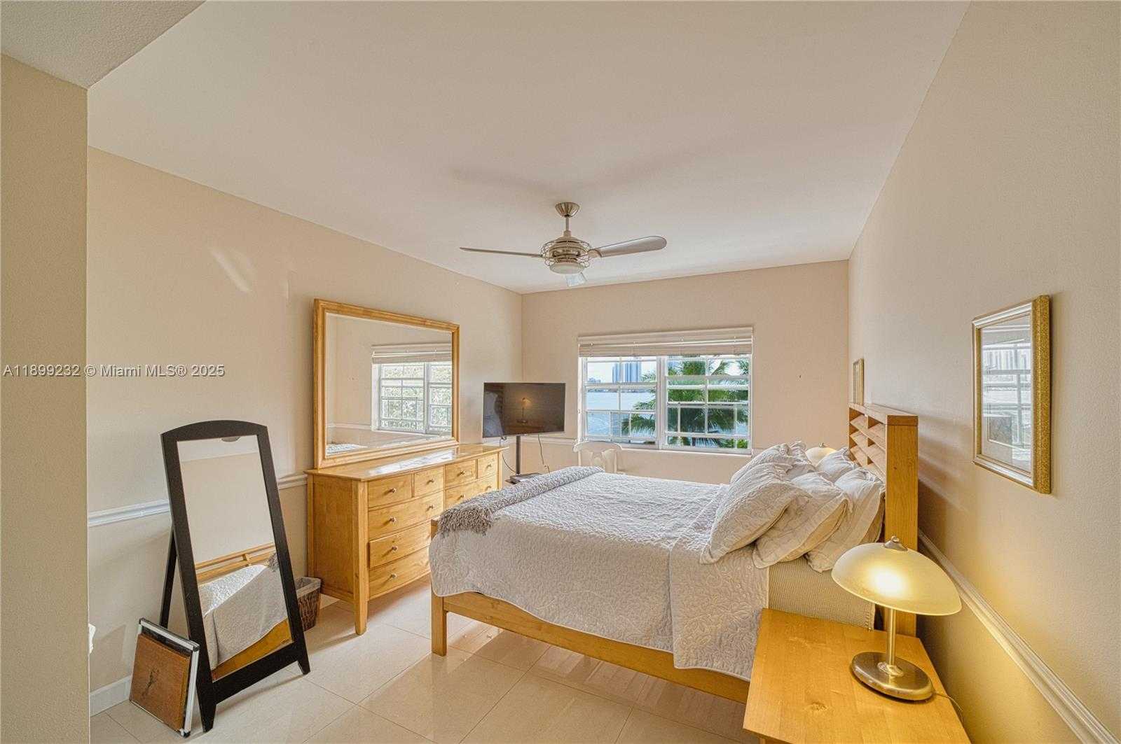 Small Image of 3255 NORTH EAST 184TH ST #12404, Aventura Number 22