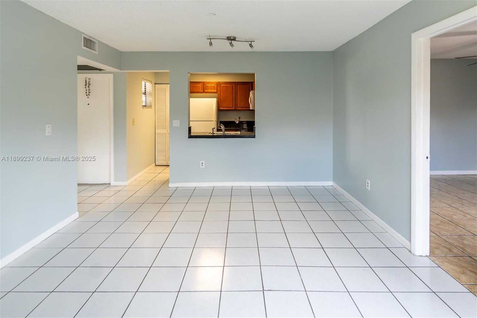 Small Image of 14913 SOUTH WEST 104TH ST #16-22, Miami Number 2
