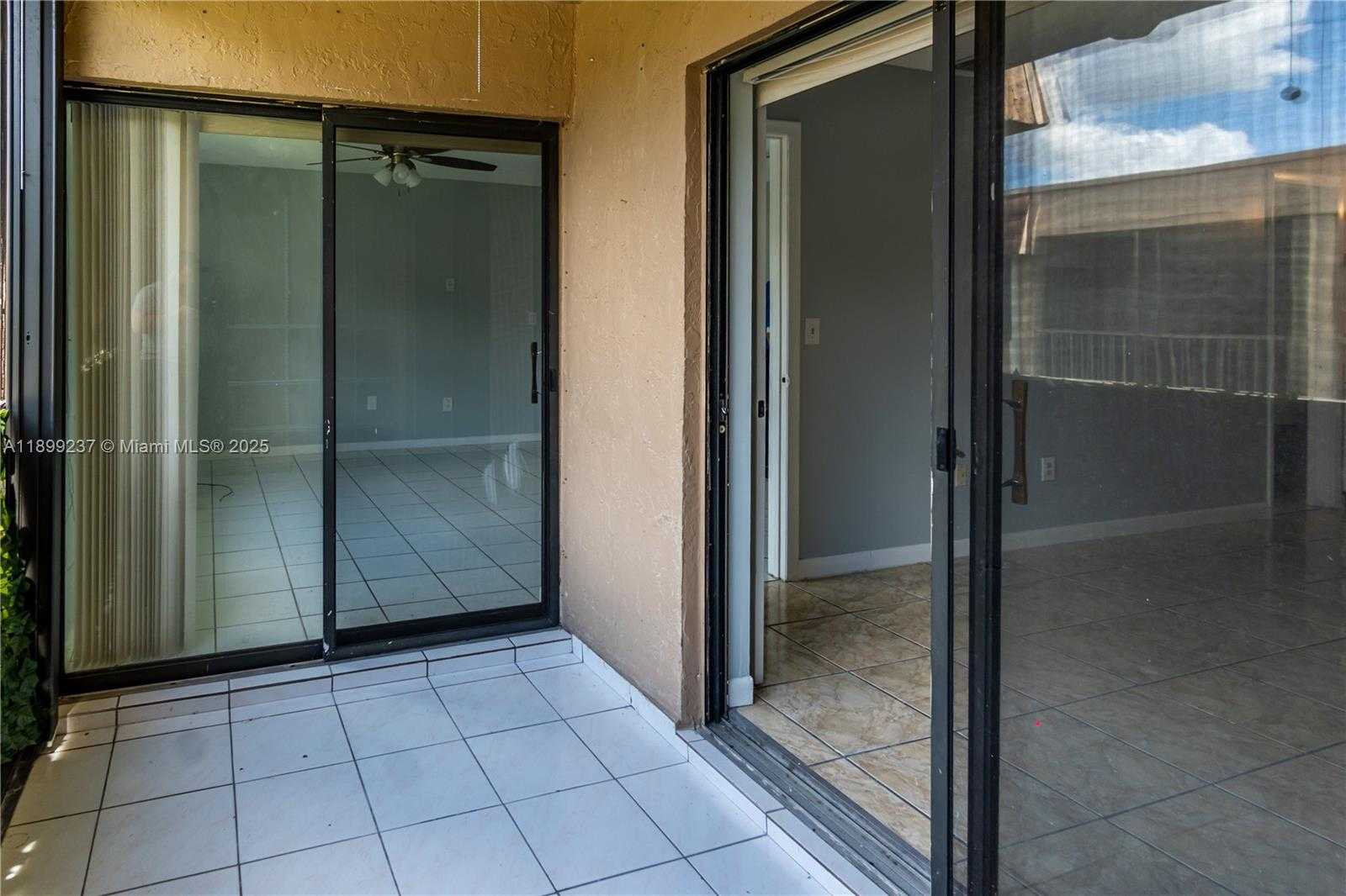 Small Image of 14913 SOUTH WEST 104TH ST #16-22, Miami Number 8