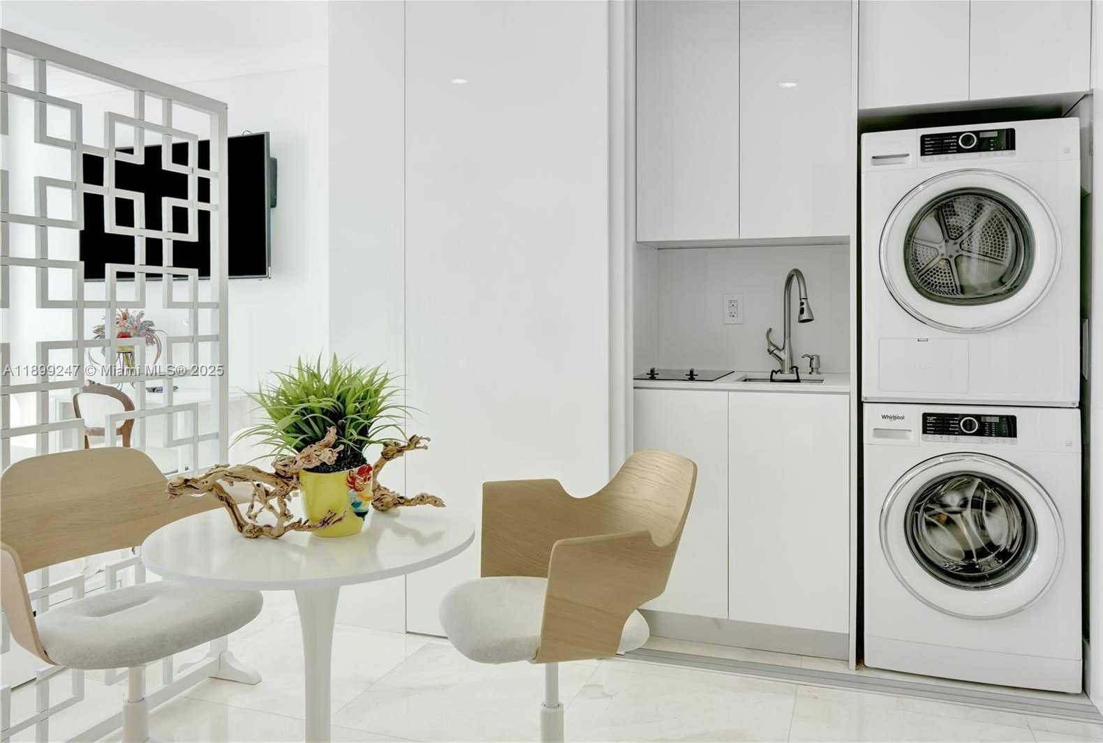 Small Image of 700 SOUTH WEST BILTMORE WAY #816, Coral Gables Number 3