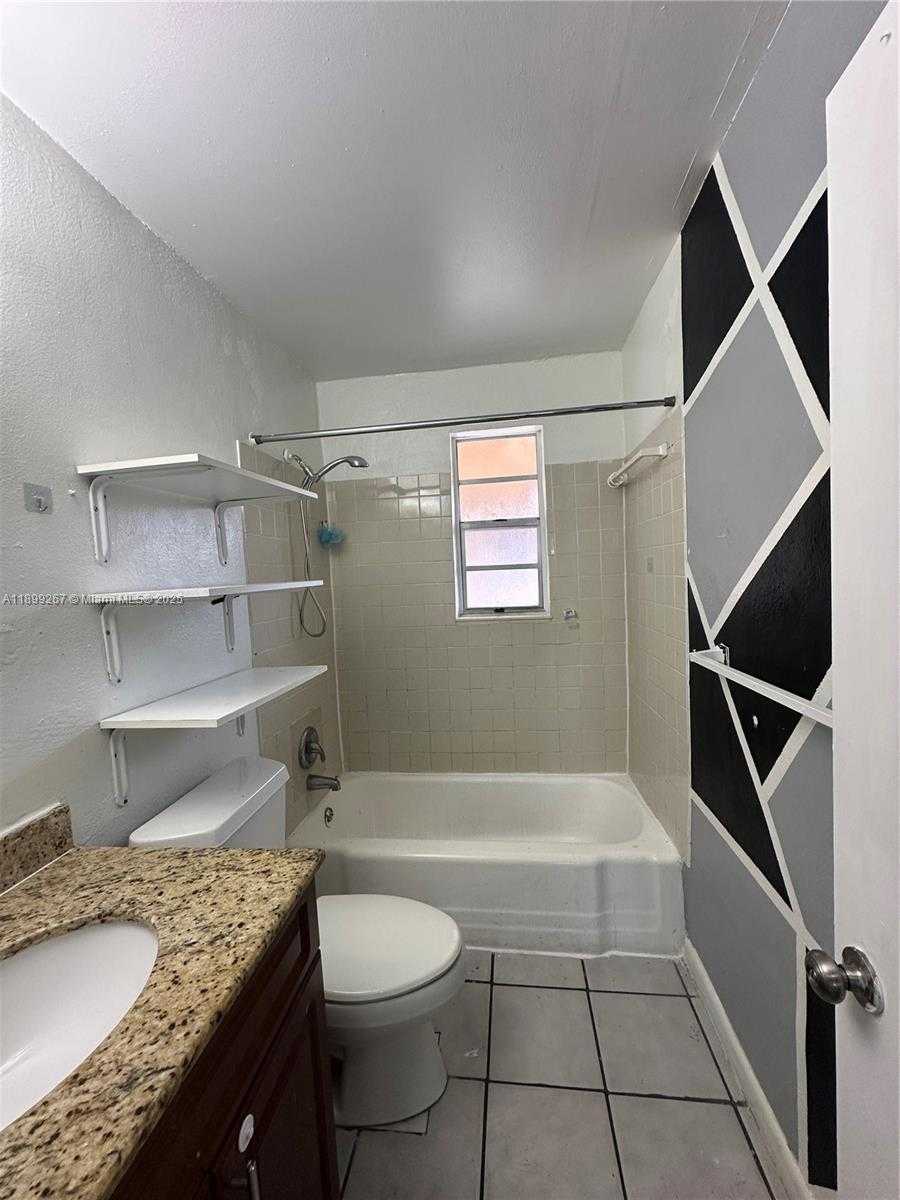 Small Image of 5797 FLAGLER ST #3, Hollywood Number 8