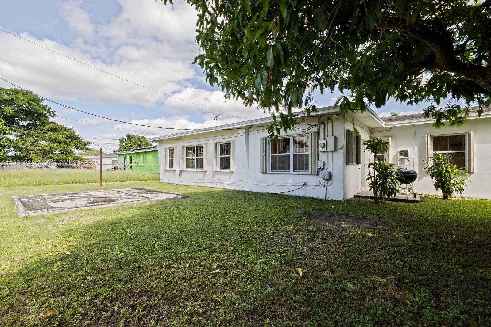 Small Image of Miami Number 20