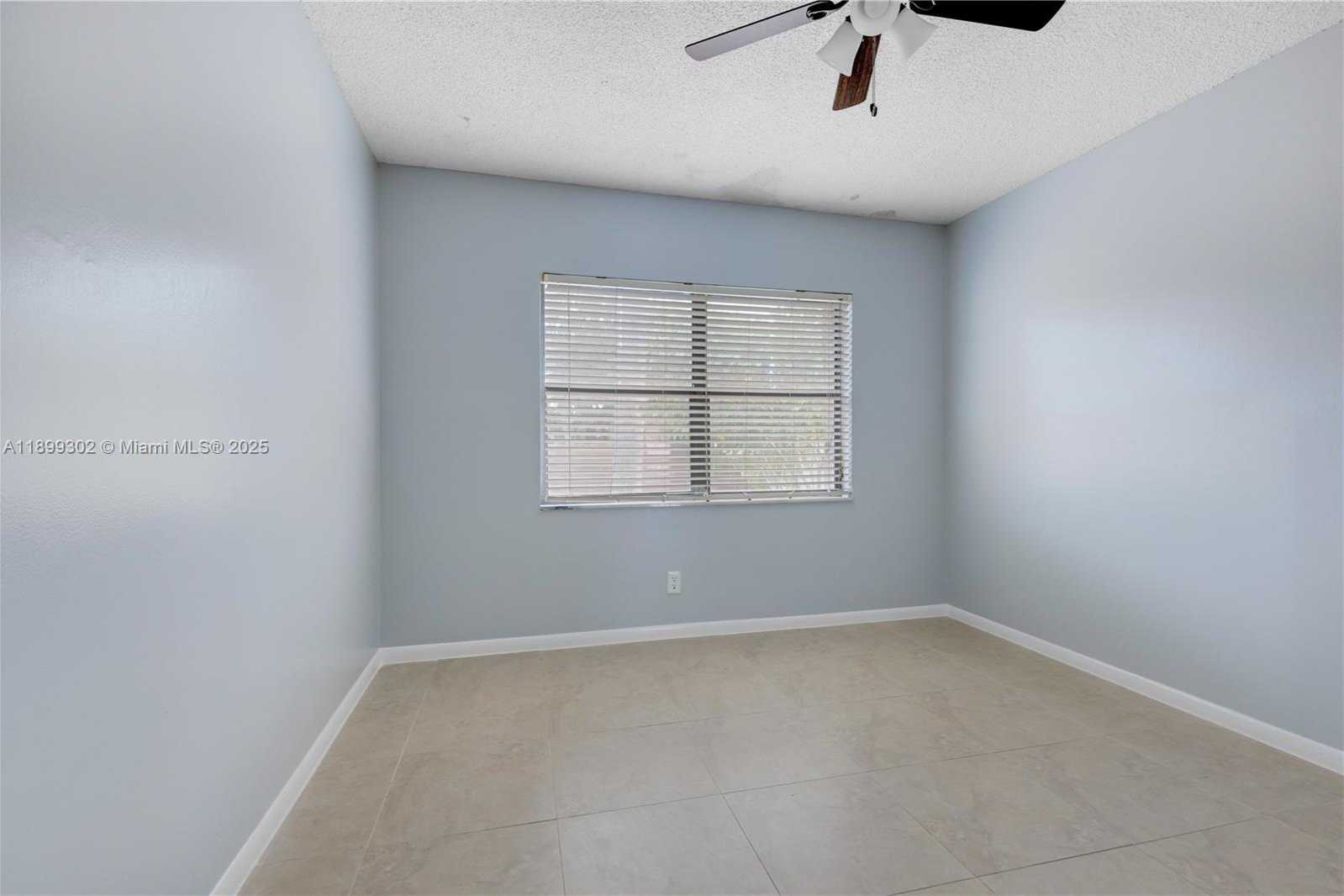 Small Image of 11237 SOUTH WEST 112TH ST #11237, Miami Number 33