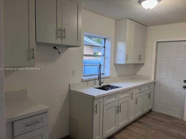 Small Image of 21221 SOUTH WEST 120 AVE, Miami Number 23