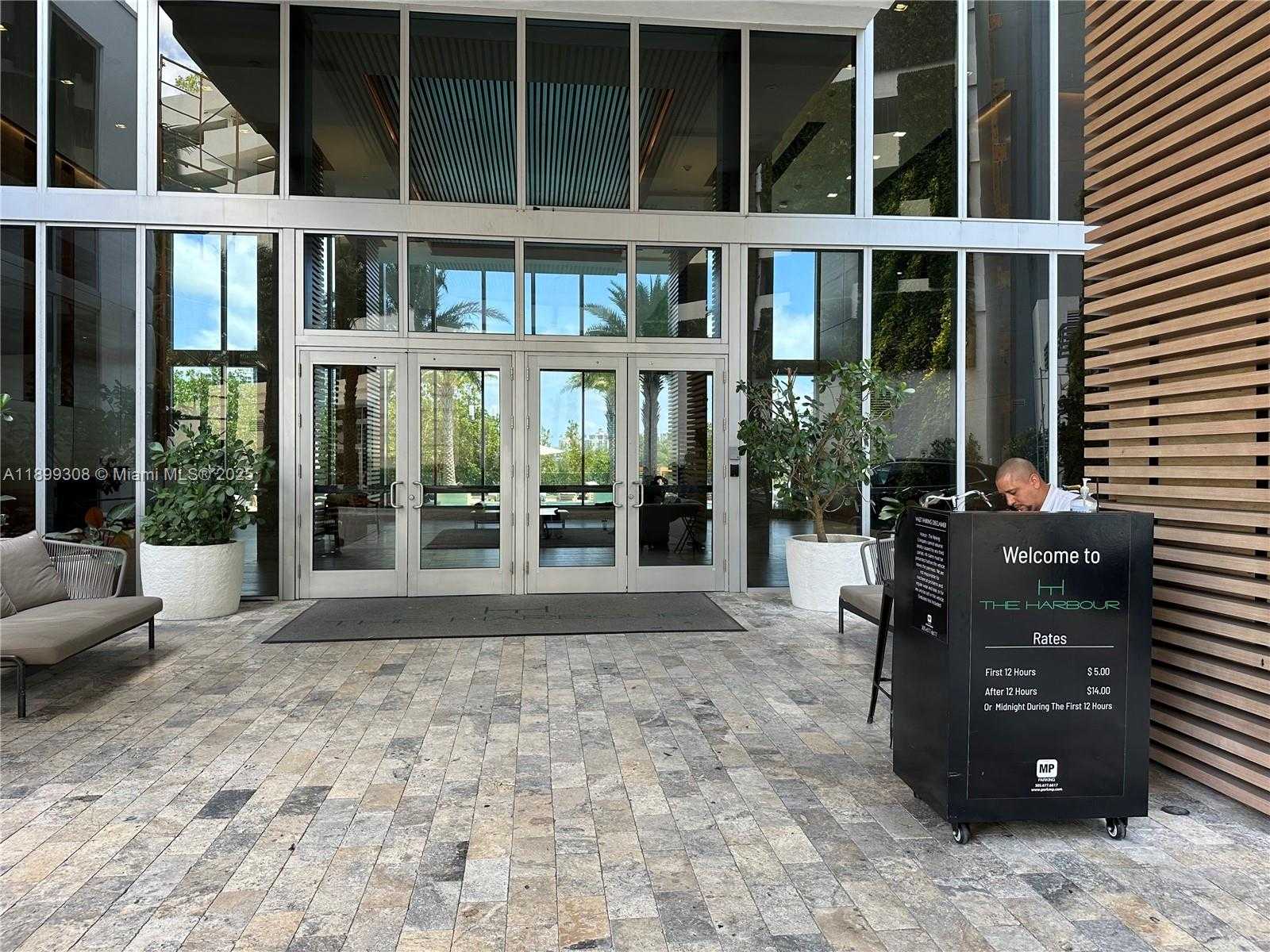 Imagen de Pequeño Objeto