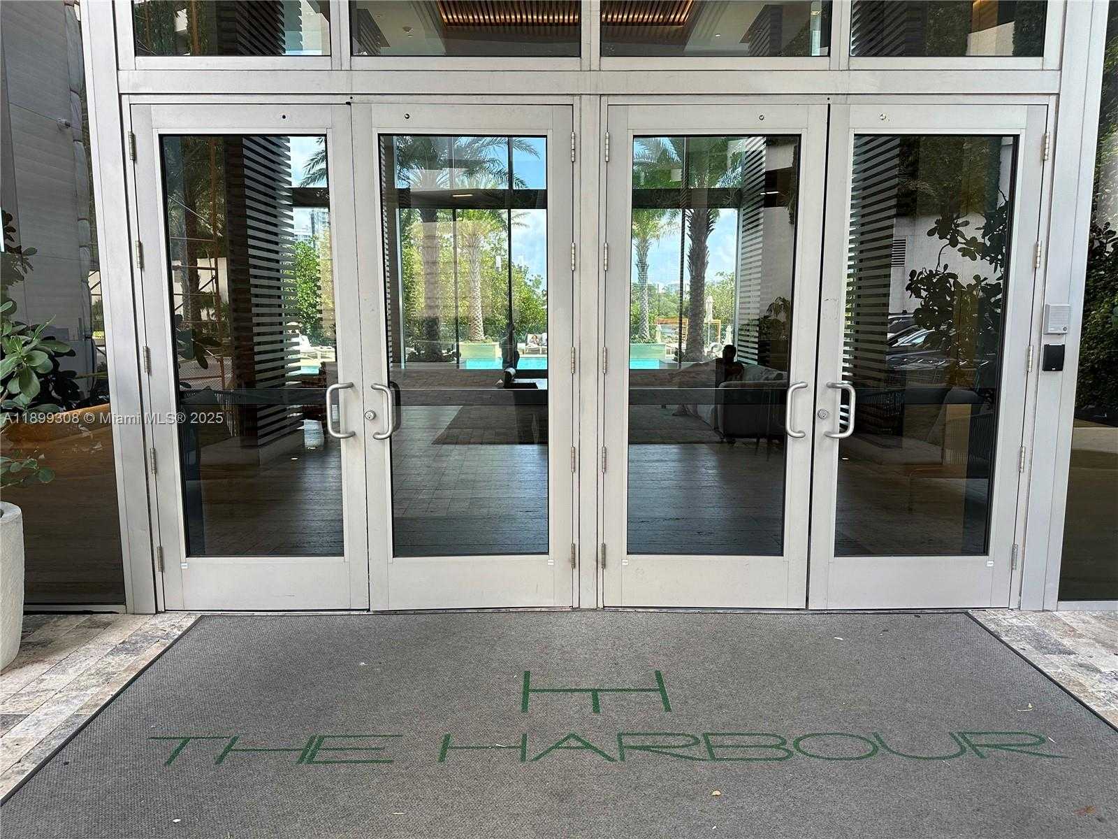 Imagen de Pequeño Objeto