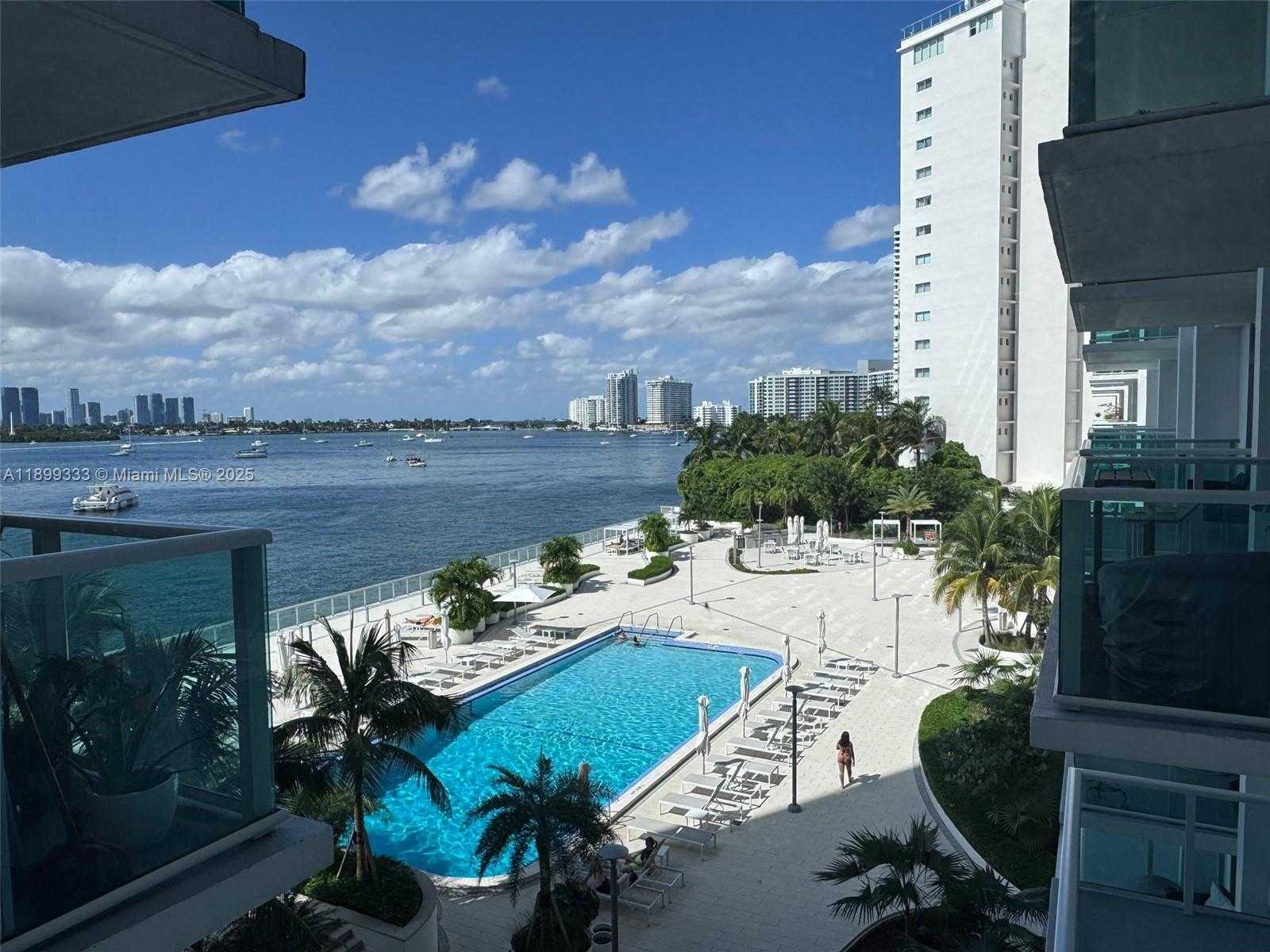 Small Image of 1000 WEST AVENUE #422, Miami Beach Number 20