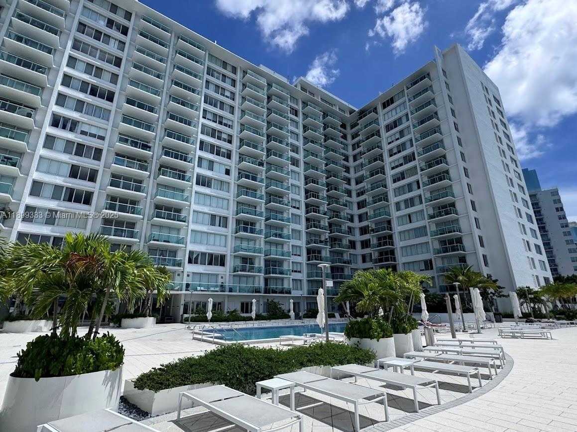 Small Image of 1000 WEST AVENUE #422, Miami Beach Number 8