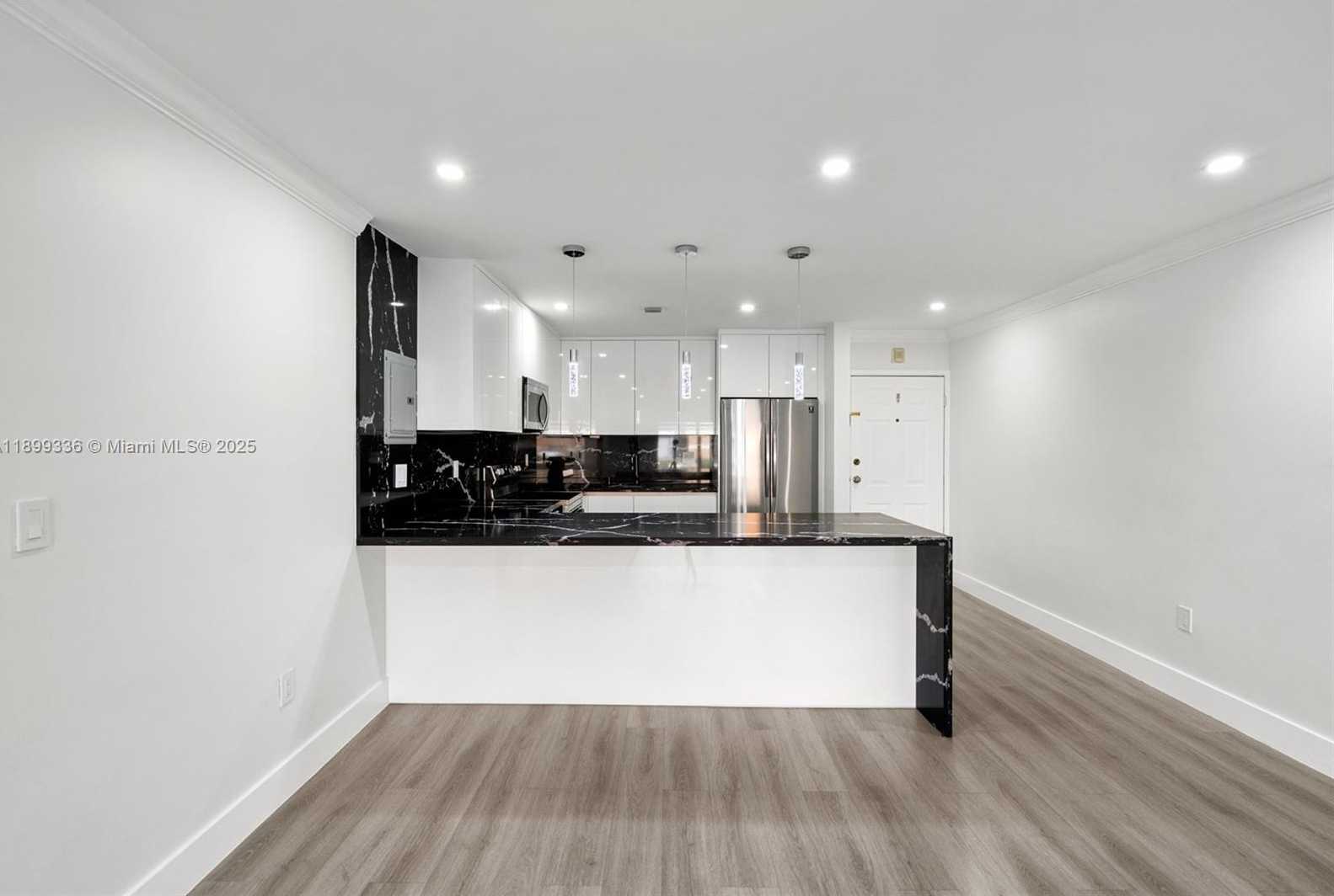 Small Image of 9405 SOUTH WEST 76TH ST #Y11, Miami Number 10