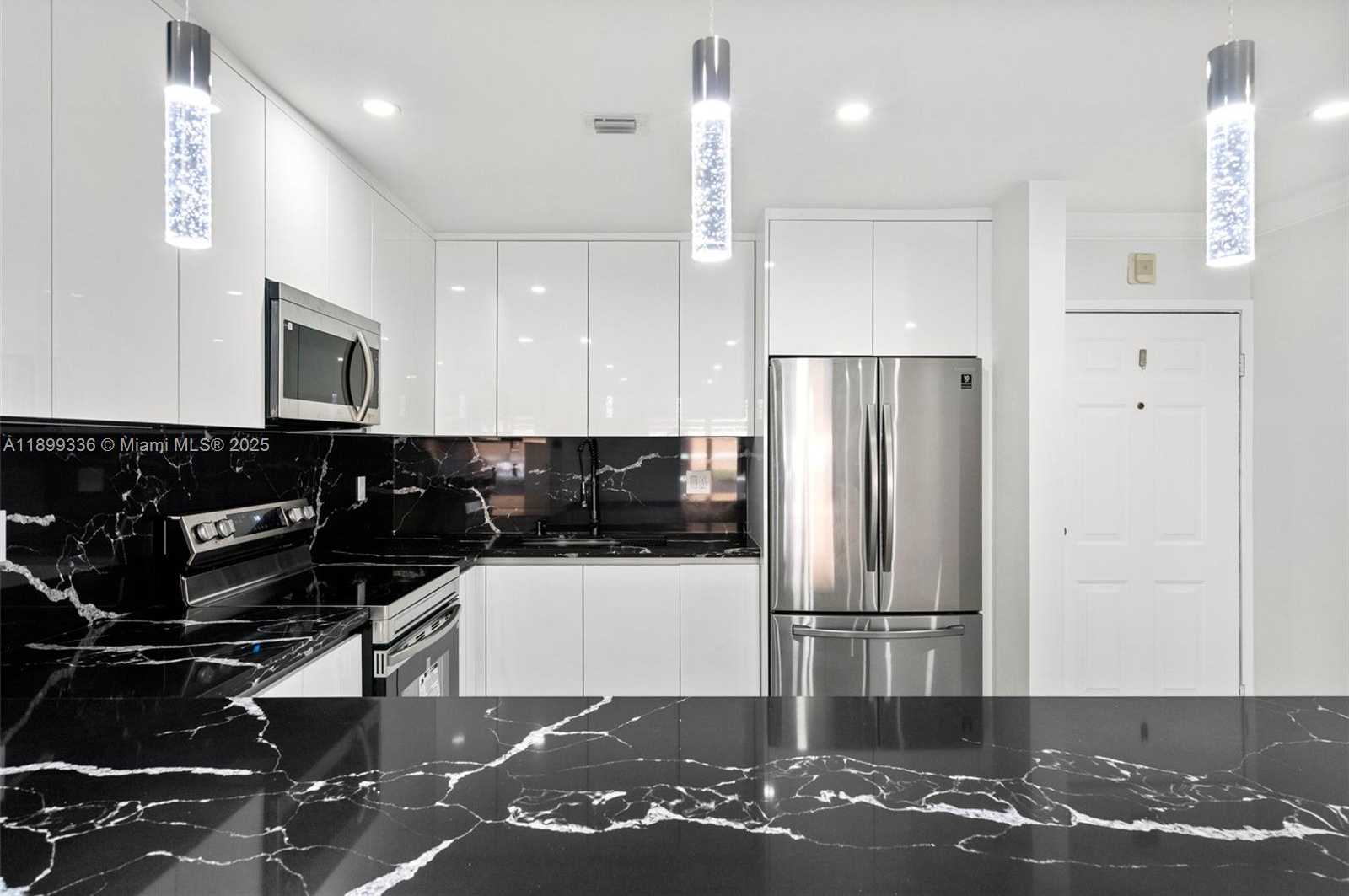 Small Image of 9405 SOUTH WEST 76TH ST #Y11, Miami Number 18