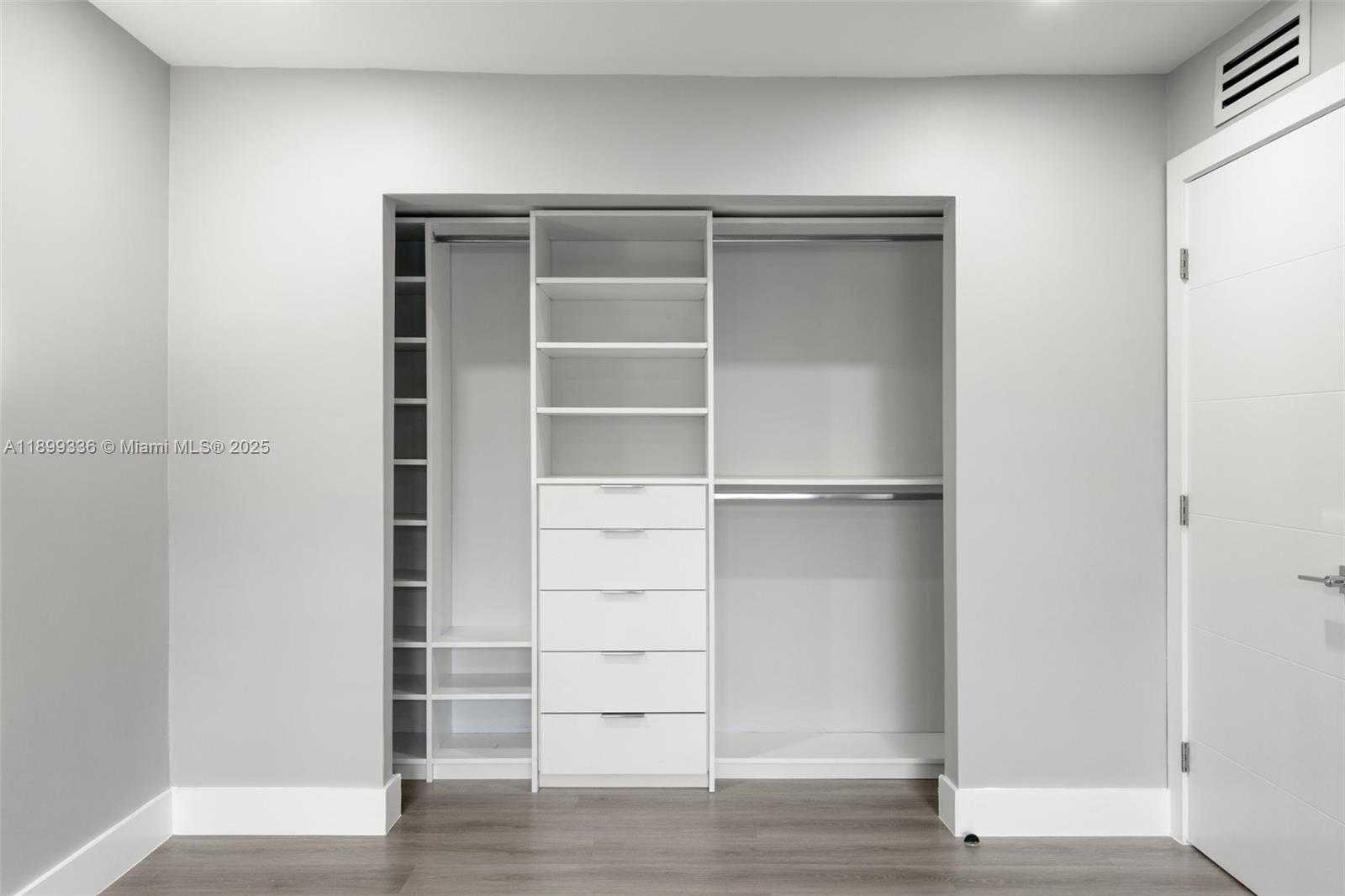 Small Image of 9405 SOUTH WEST 76TH ST #Y11, Miami Number 26