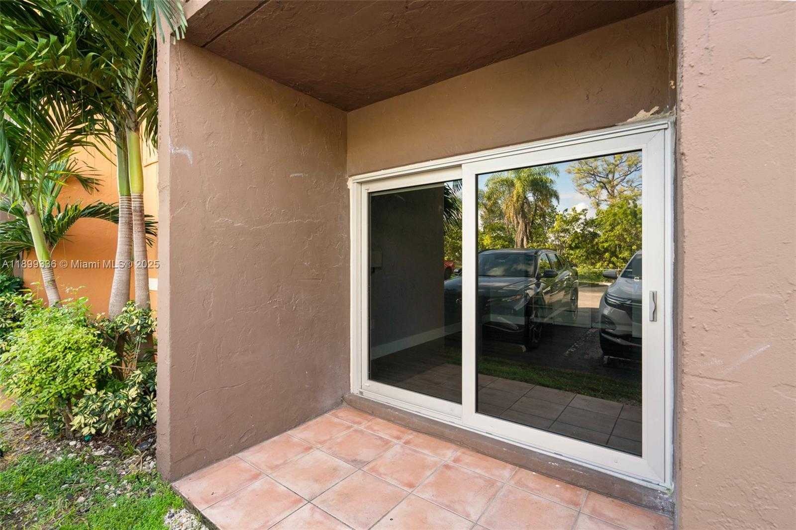 Small Image of 9405 SOUTH WEST 76TH ST #Y11, Miami Number 39