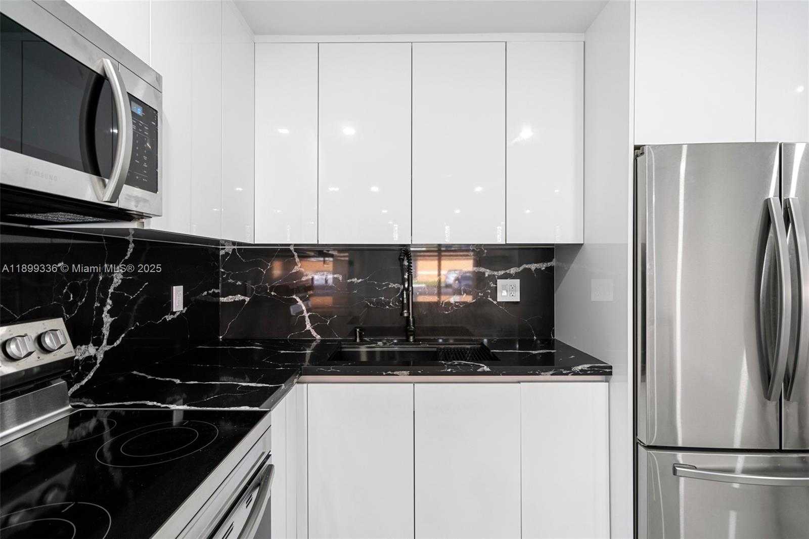 Small Image of 9405 SOUTH WEST 76TH ST #Y11, Miami Number 5