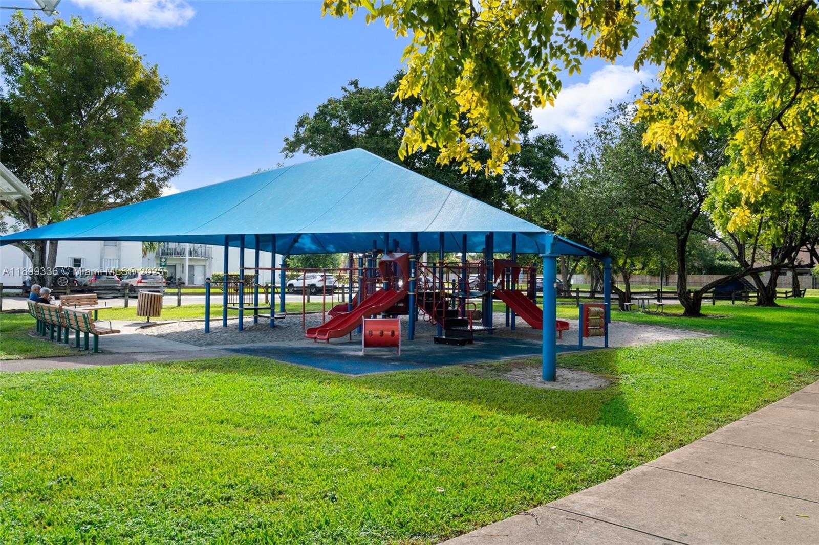 Small Image of 9405 SOUTH WEST 76TH ST #Y11, Miami Number 57