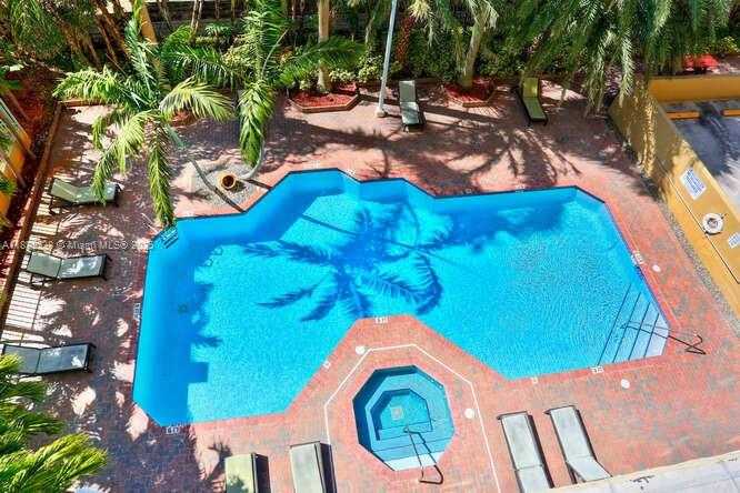 Small Image of 3500 CORAL WAY #409, Miami Number 18