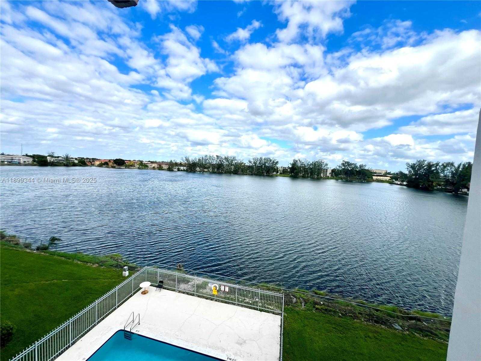 Small Image of 9915 WEST OKEECHOBEE RD #2-506, Hialeah Gardens Number 18