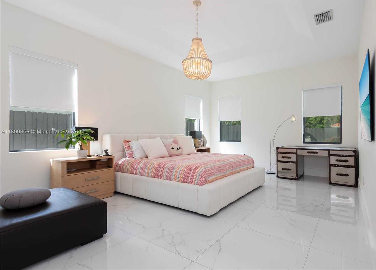Small Image of 17320 SOUTH WEST 92ND CT, Palmetto Bay Number 20
