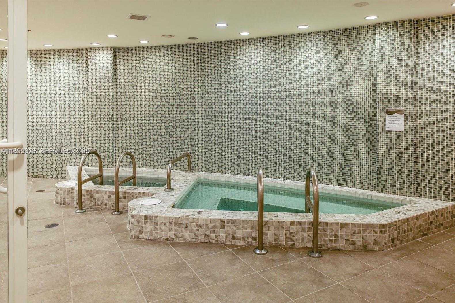 Imagen de Pequeño Objeto