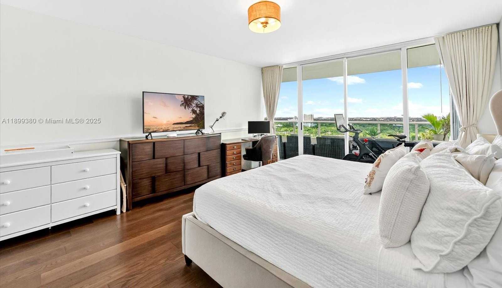 Small Image of 2127 BRICKELL AVE #2005, Miami Number 25