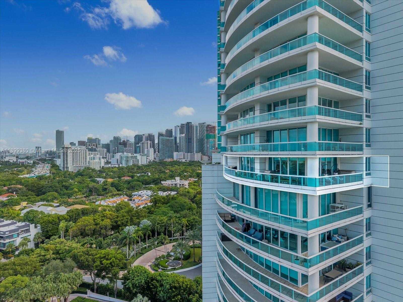 Small Image of 2127 BRICKELL AVE #2005, Miami Number 4