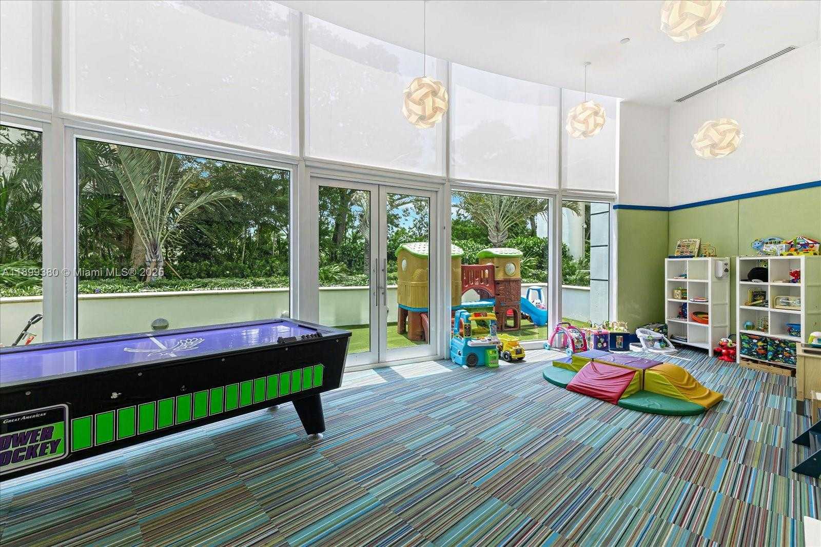 Small Image of 2127 BRICKELL AVE #2005, Miami Number 44