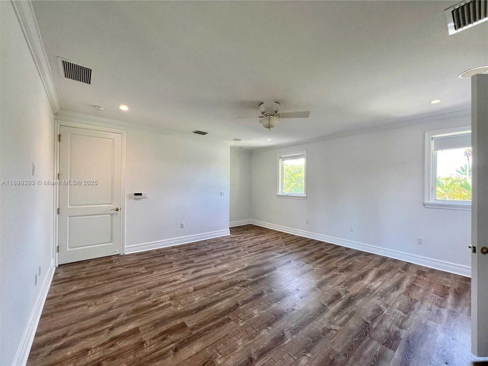 Small Image of 573 SATINWOOD DR, Key Biscayne Number 32