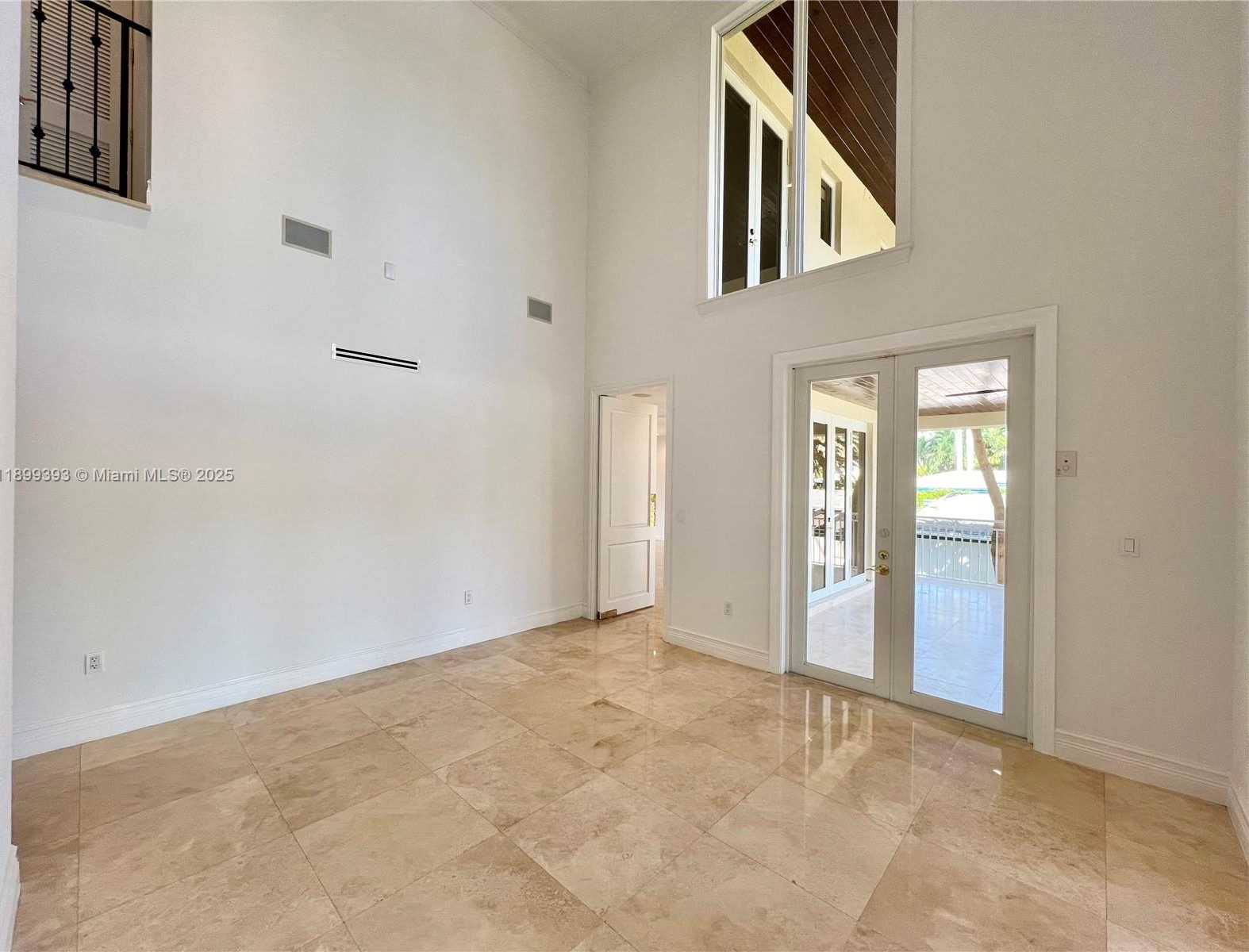 Small Image of 573 SATINWOOD DR, Key Biscayne Number 7