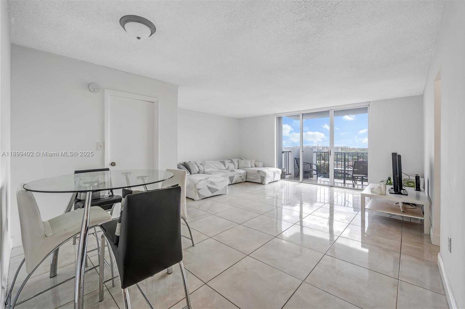 Small Image of 2750 NORTH EAST 183RD ST #804, Aventura Number 5