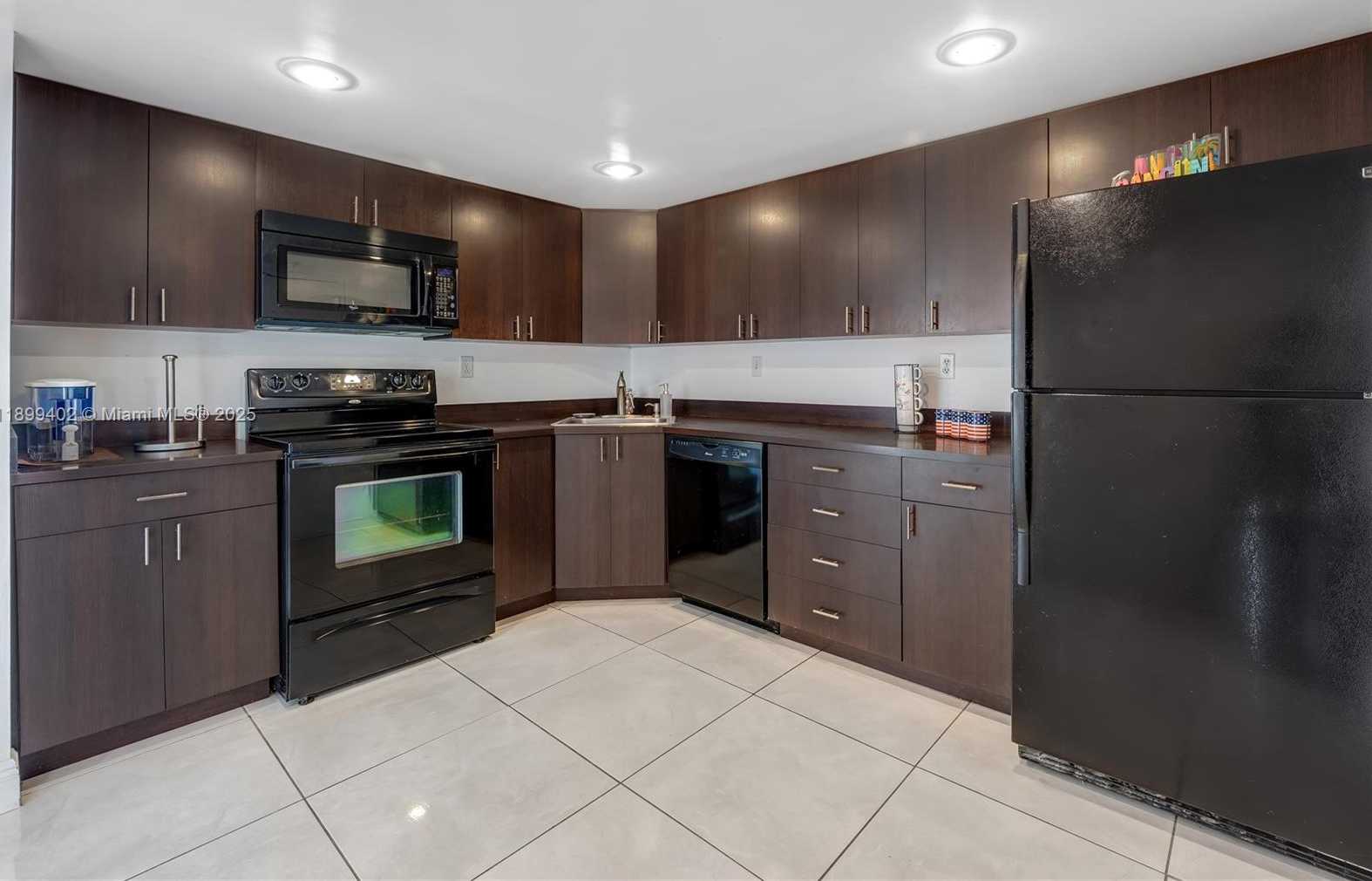 Small Image of 2750 NORTH EAST 183RD ST #804, Aventura Number 7