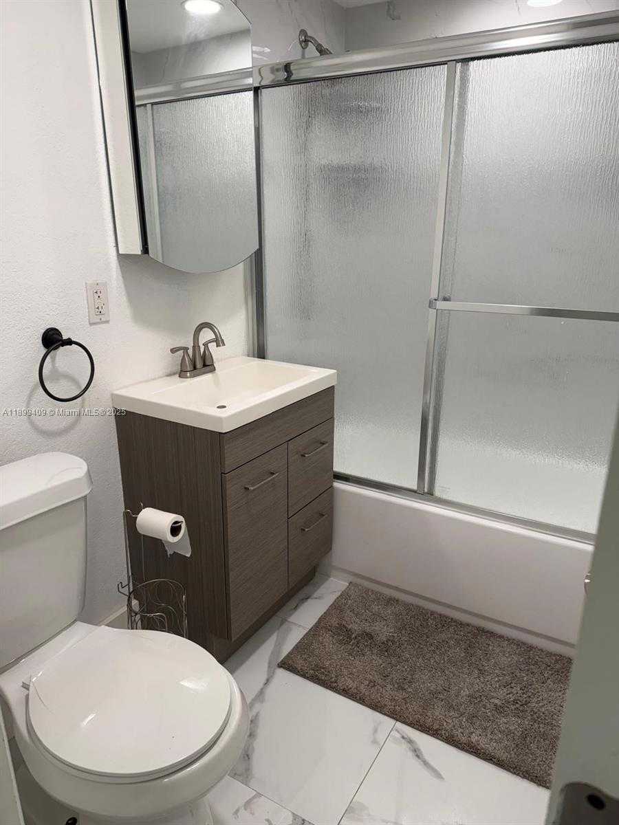 Small Image of 1295 NORTH WEST 122ND ST #1295, North Miami Number 11