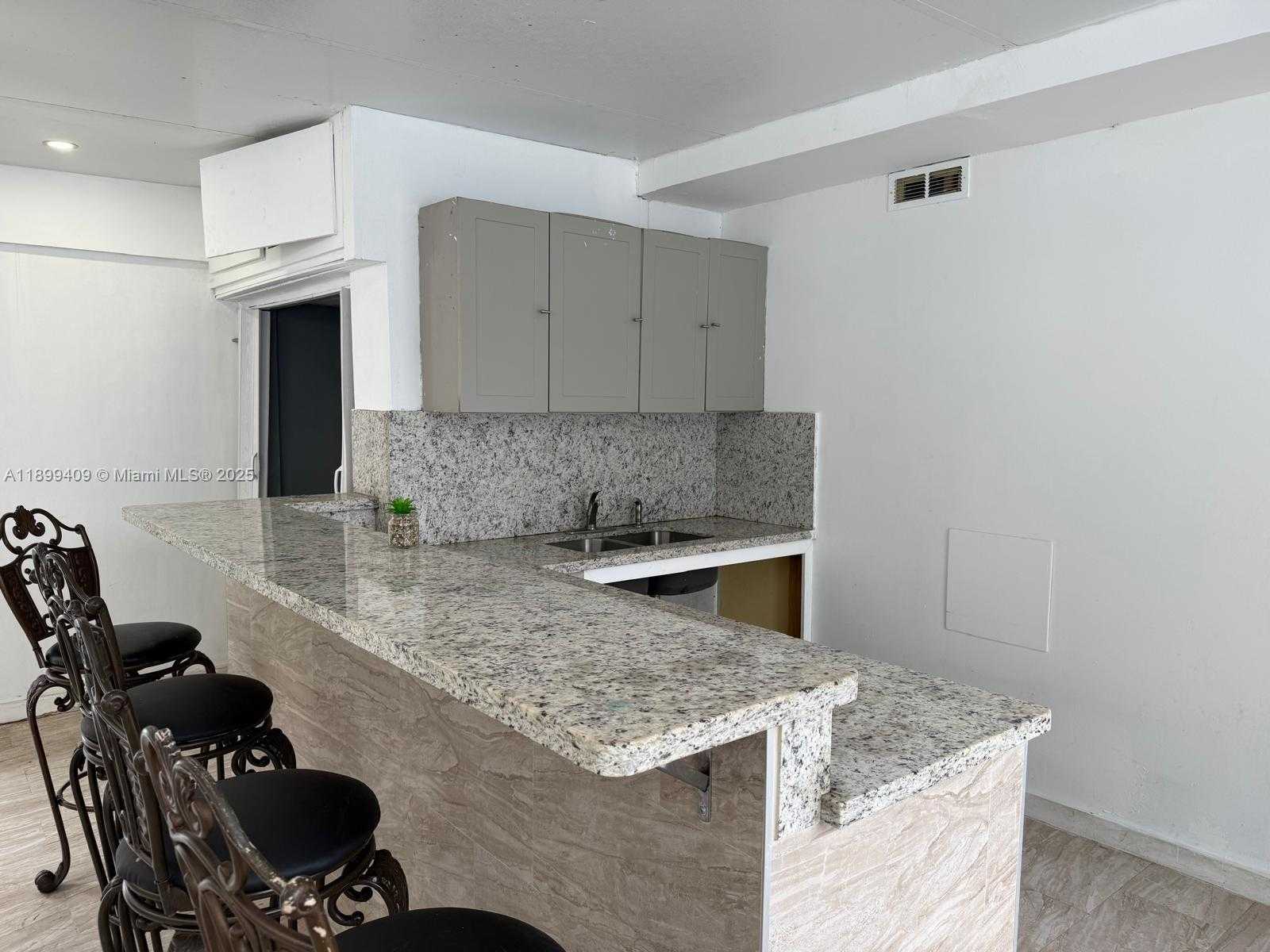 Small Image of 1295 NORTH WEST 122ND ST #1295, North Miami Number 13