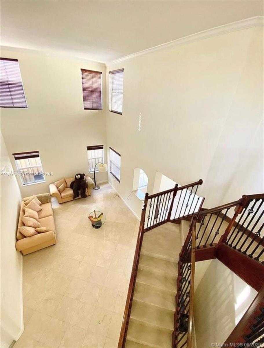 Small Image of 11350 NORTH WEST 82ND TER, Doral Number 12