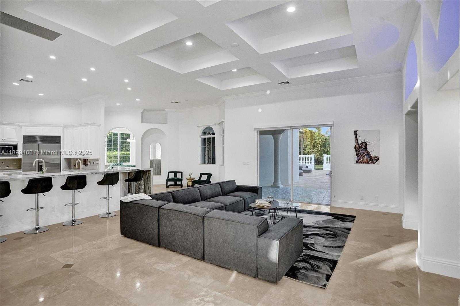 Small Image of 13751 PINE MEADOW CT, Davie Number 33