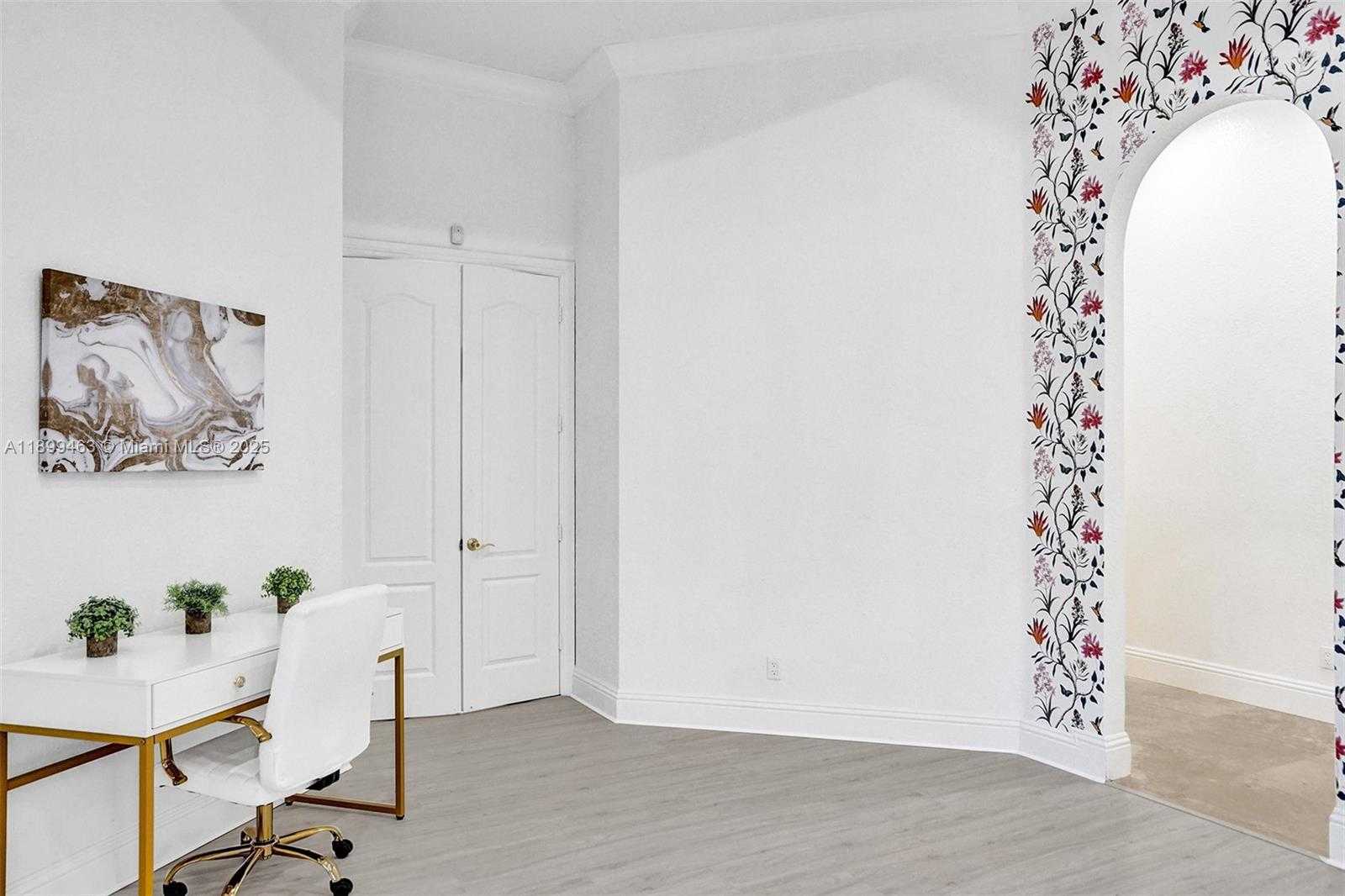 Small Image of 13751 PINE MEADOW CT, Davie Number 76