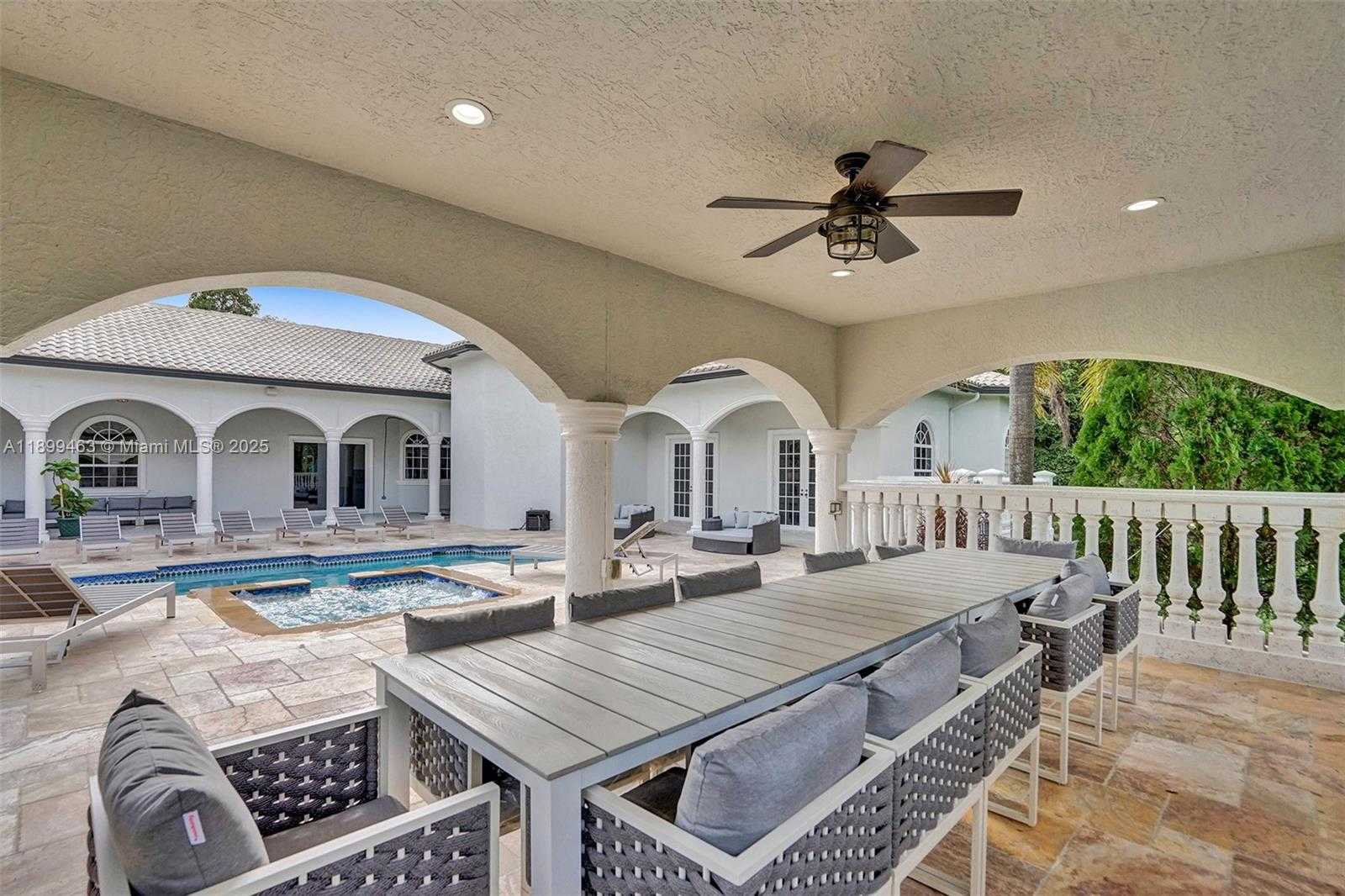 Small Image of 13751 PINE MEADOW CT, Davie Number 87