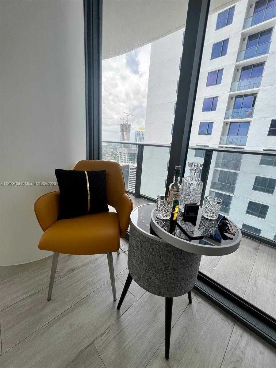 Small Image of 55 SOUTH WEST 9TH ST #3308, Miami Number 16