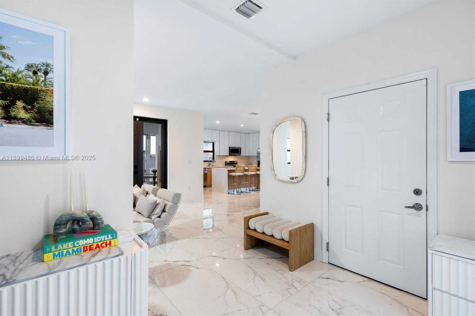 Small Image of 10940 SOUTH WEST 180TH ST, Miami Number 11