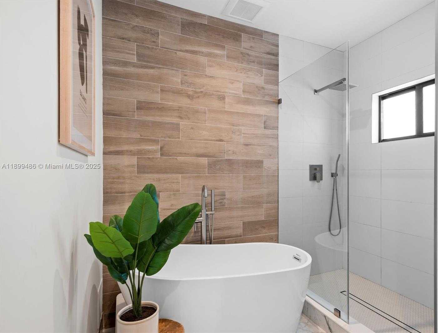 Small Image of 10940 SOUTH WEST 180TH ST, Miami Number 18