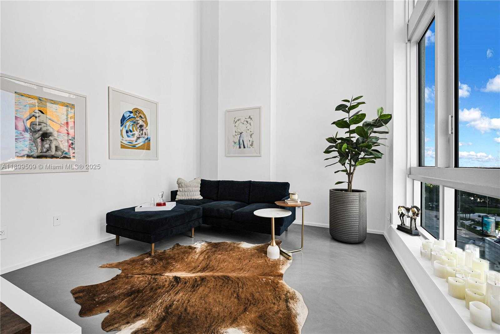 Small Image of 300 SOUTH BISCAYNE BLVD #L-1232, Miami Number 7