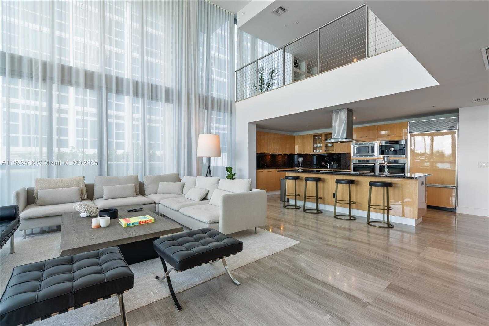 Small Image of 6899 COLLINS AVE #202, Miami Beach Number 2