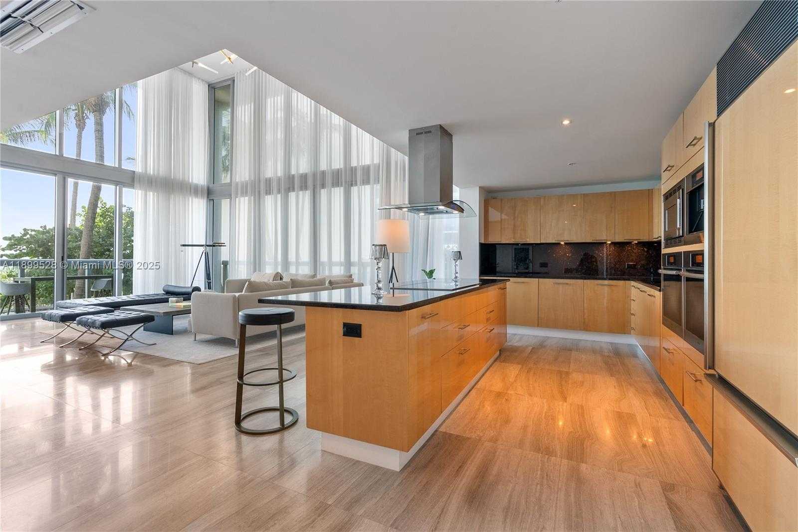 Small Image of 6899 COLLINS AVE #202, Miami Beach Number 5